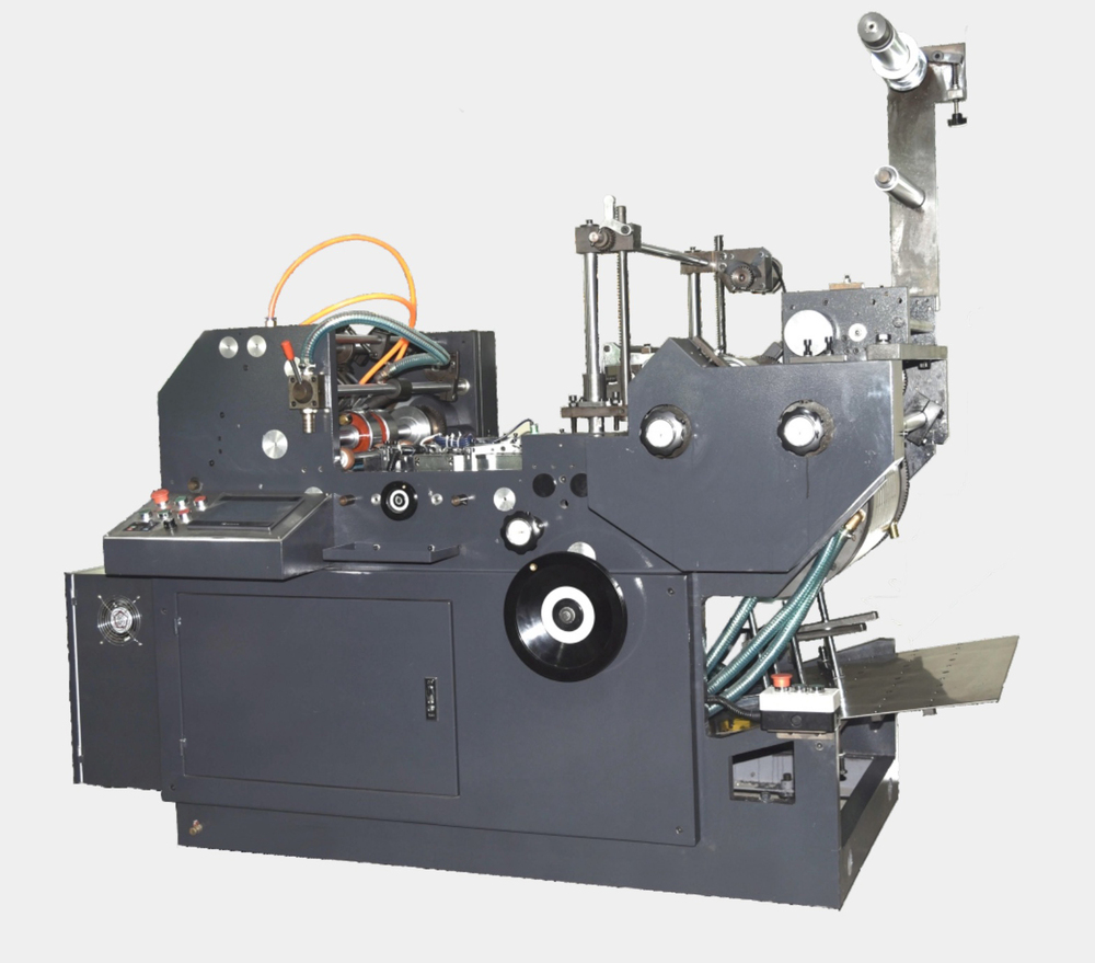 TN382B Window Pactching Machine