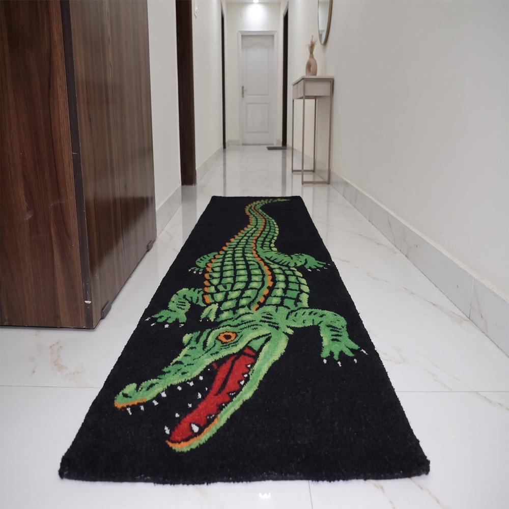 Hand-Tufted Alligator Crocodile Motif Wool Runner Rug