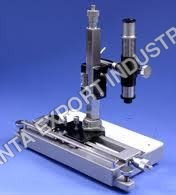 Travelling Microscope - Stainless Steel, 10-30 Weight Range | Ideal for Laboratory Use