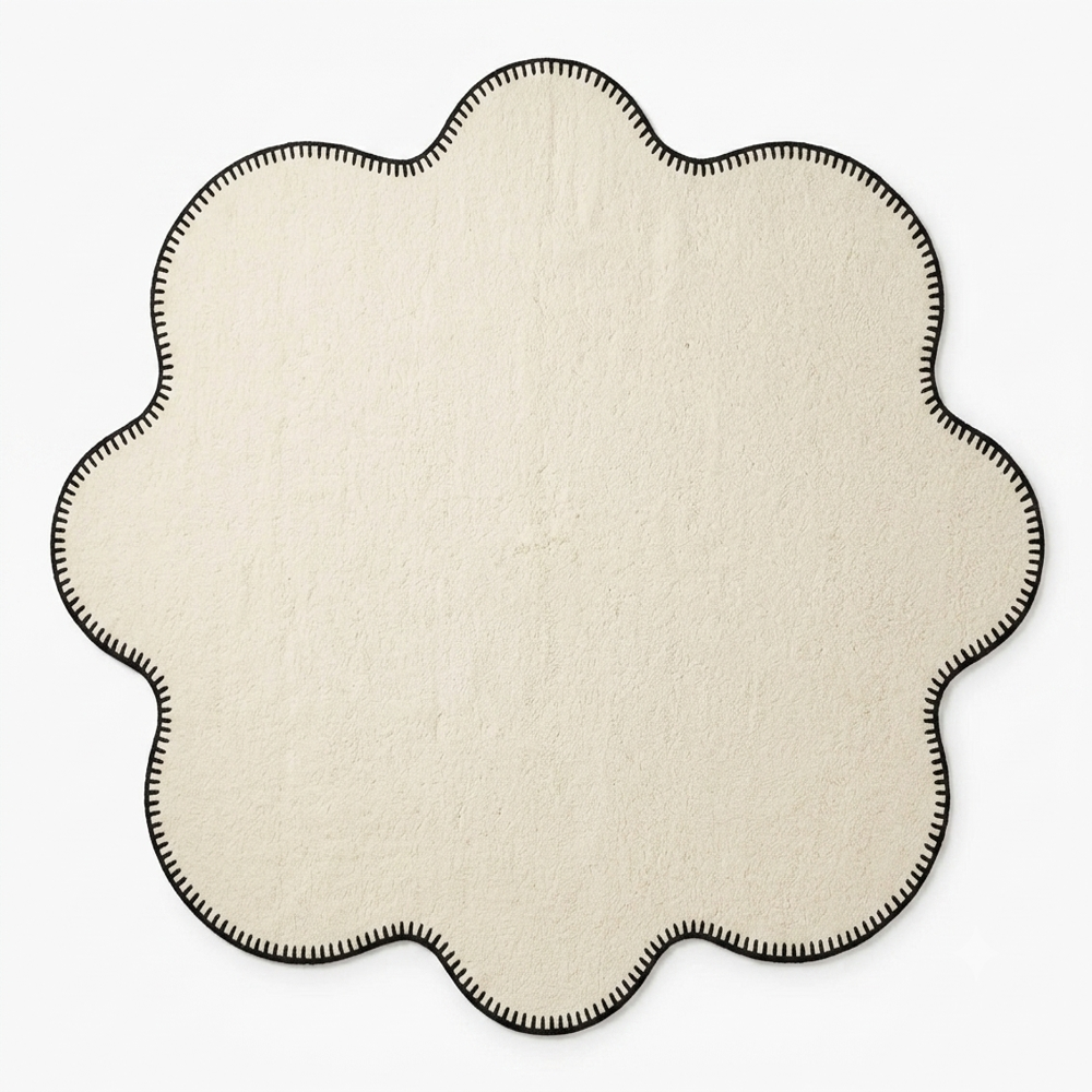 Hand-Tufted Cream Flower Scalloped Blanket-Stitch Wool Area Rug