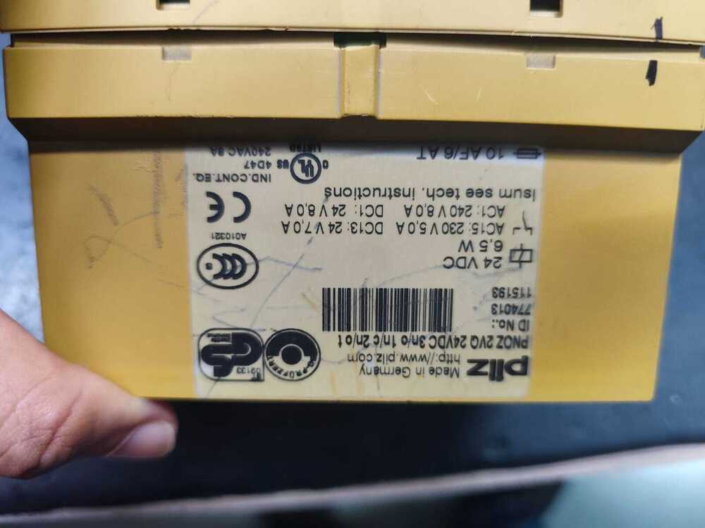 Pilz Pnoz 2Vq Safety Relay Module - Ip Rating: 10 A Fast / 6 A Slow Blowing