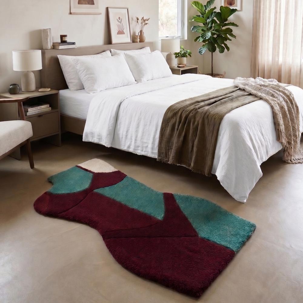 Hand-Tufted Modern Abstract Female Form Silhouette Wool Area Rug
