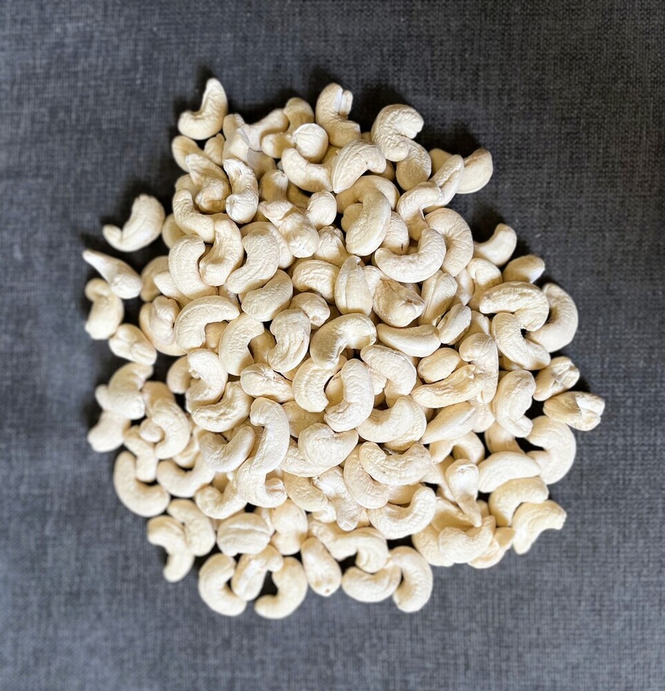Premium Cashews