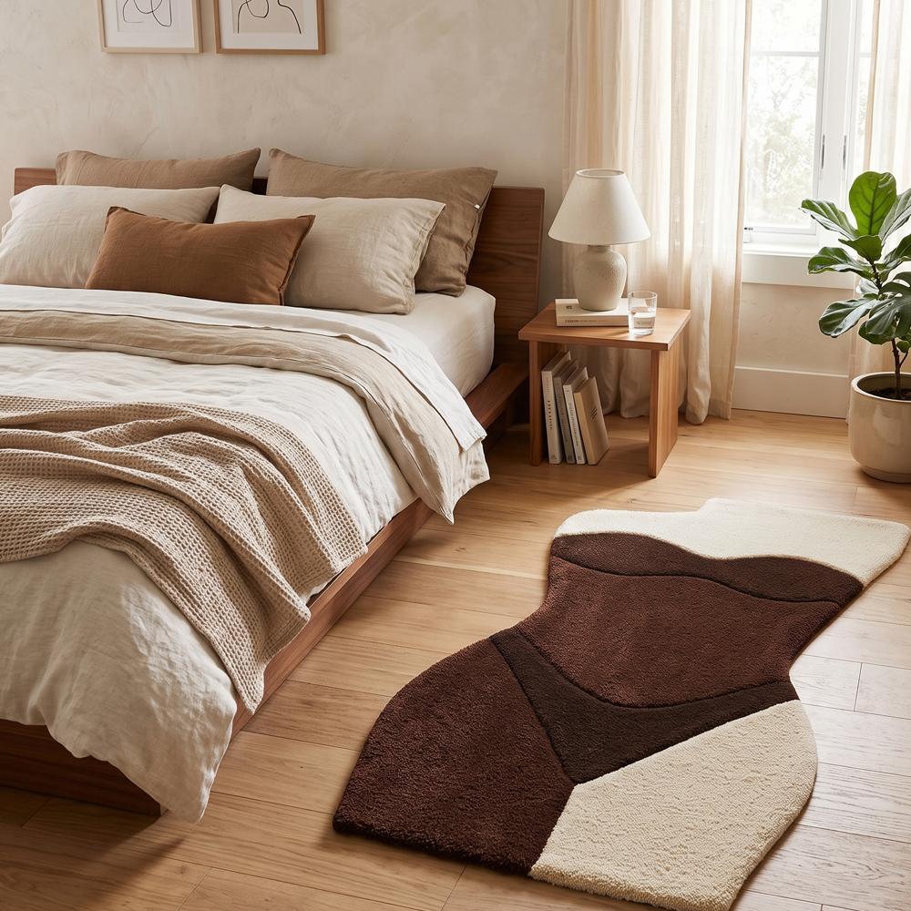 Hand-Tufted Wool Body Shape Area Rug