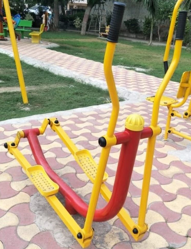 Outdoor Gym Elliptical Cross Trainer