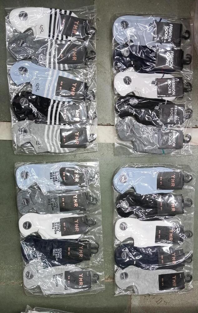 10 Pairs 19 YMR Fashion Sports and Striped Ankle Socks