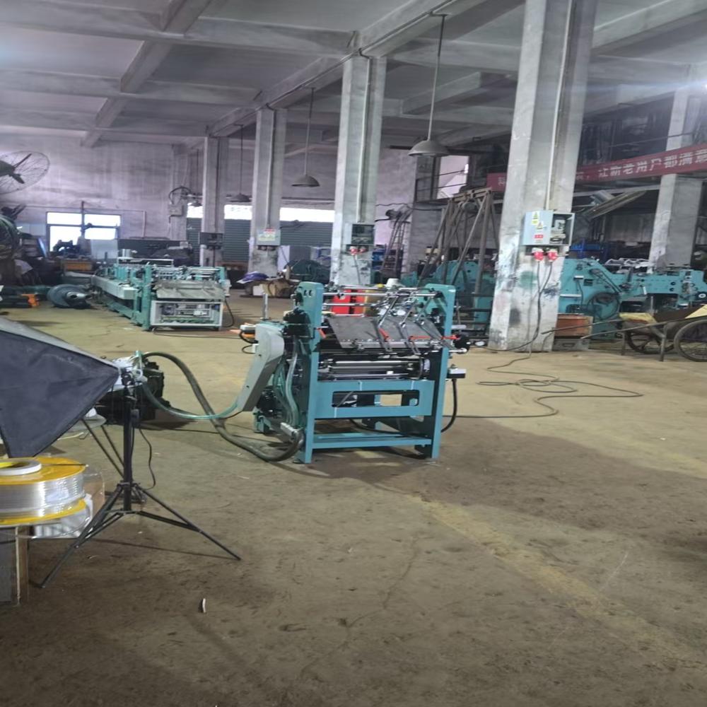 Automatic Double Film Window Patching Machine