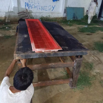Vibrator Table For Wall Mould