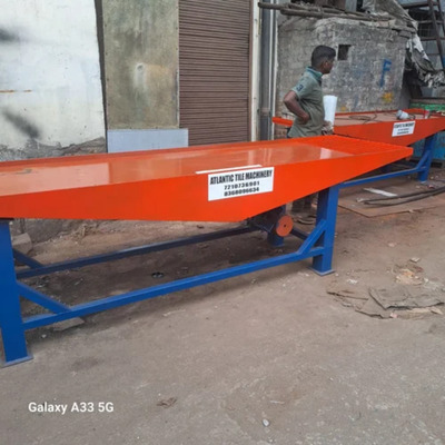 Interlocking Tiles Vibration Table