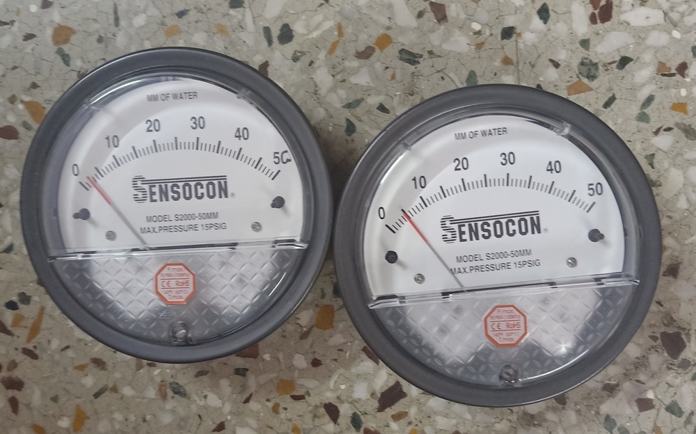 Sensocon Differential Pressure Gauge Near Sansakar Industrial Area Rajkot Gujarat - Accuracy: 2% (-Ha Model 1) Of Fs (3% (-Ha 1.5%) On -0