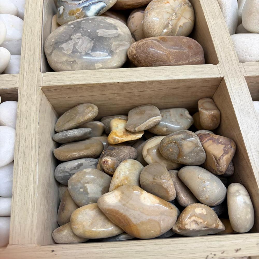 Natural Polished Onyx Pebbles in Brown Multicolor For Garden Landscaping and Outdoor Space Decor