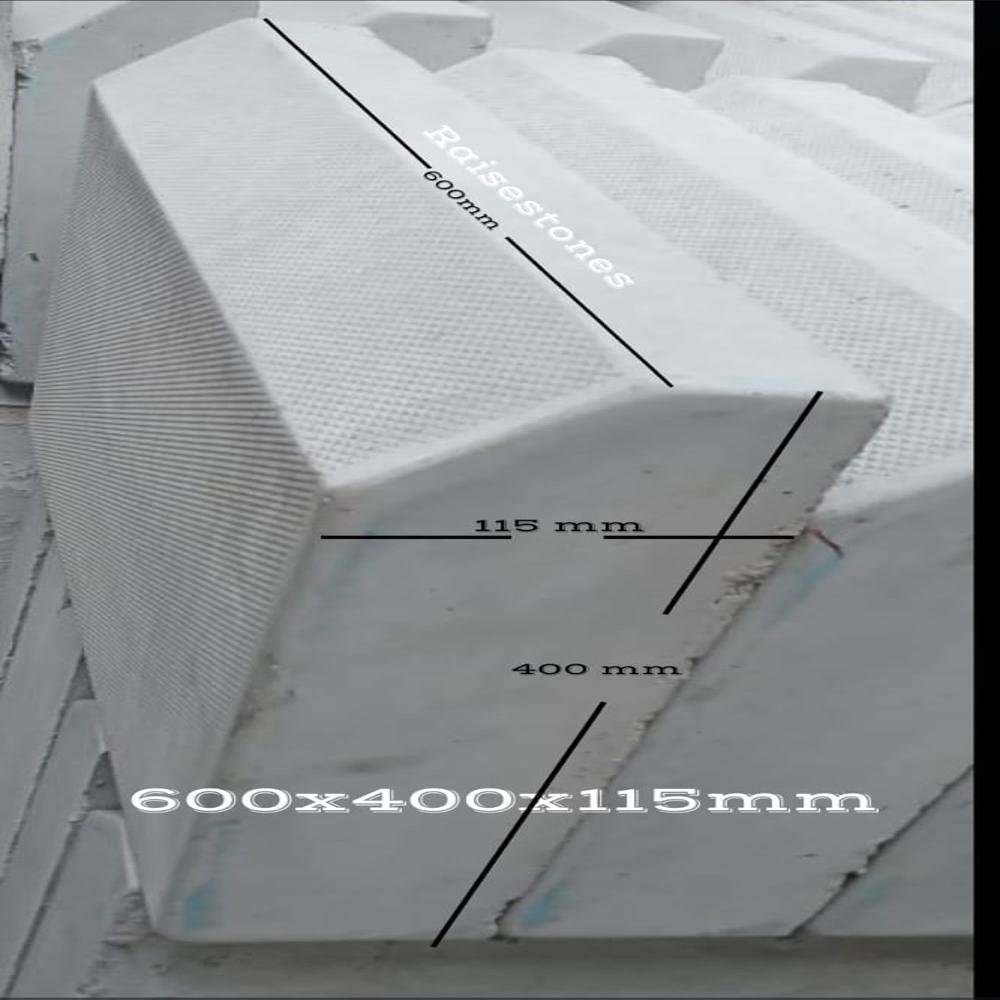 Grey Cement Concrete Kerb Stone