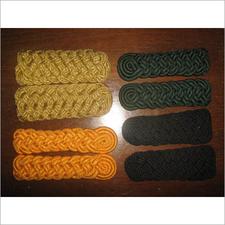 सैन्य एपॉलेट्स