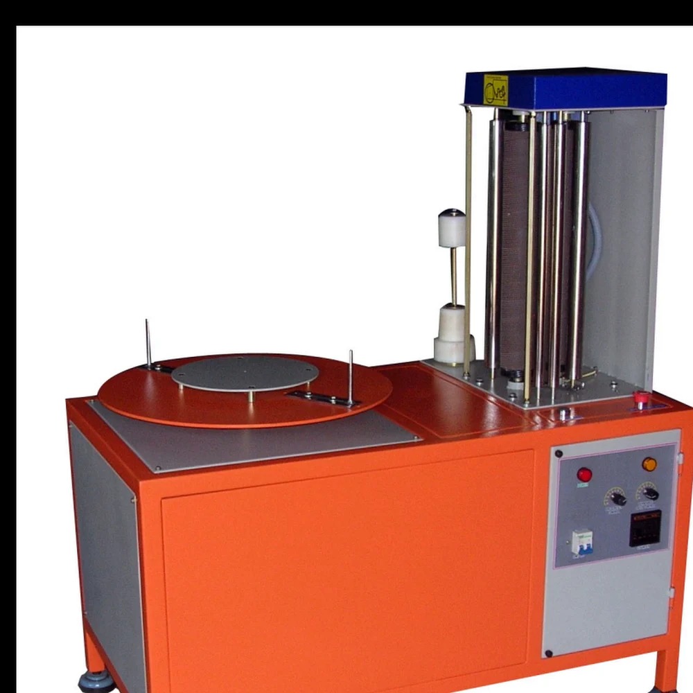 stretch wrapping machine