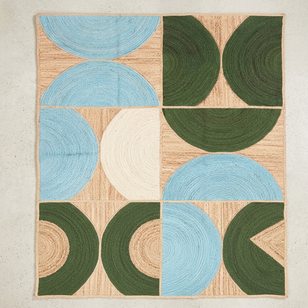 Hand-Braided Geometric Jute Area Rug