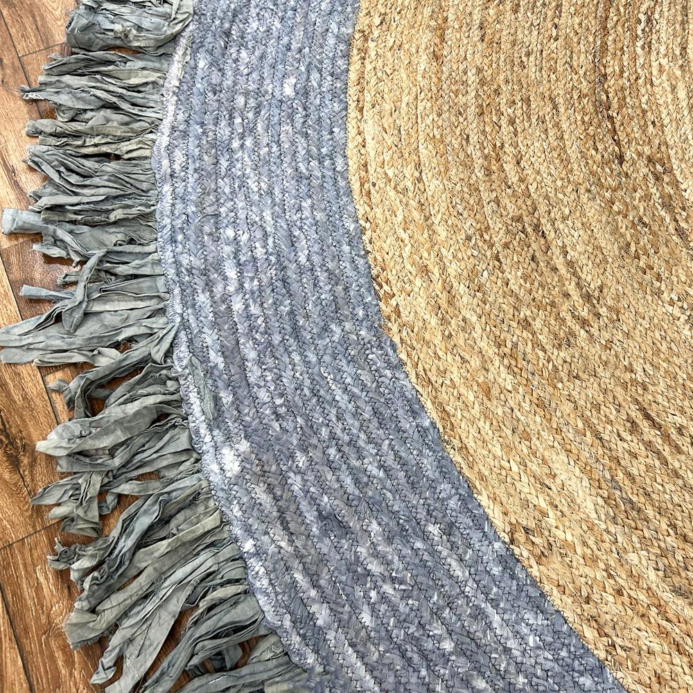 Handcrafted Round Jute Rug with Fringed Edges