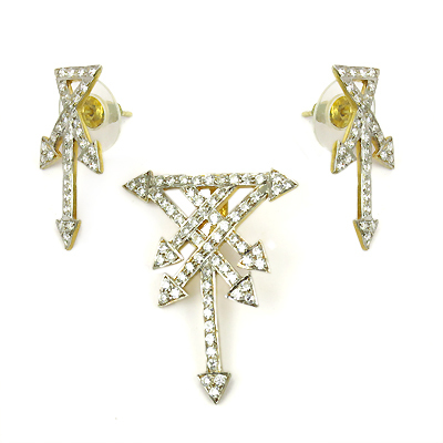 स्टार शेप क्यूबिक जिरकोनिया सिल्वर जेमस्टोन ईयरिंग और पेंडेंट सेट