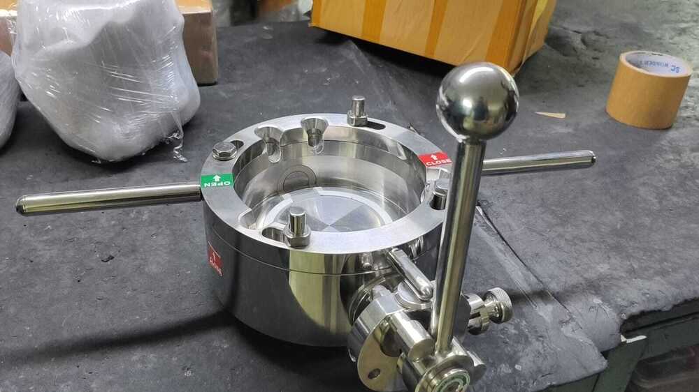 Active and Passive Split Valve