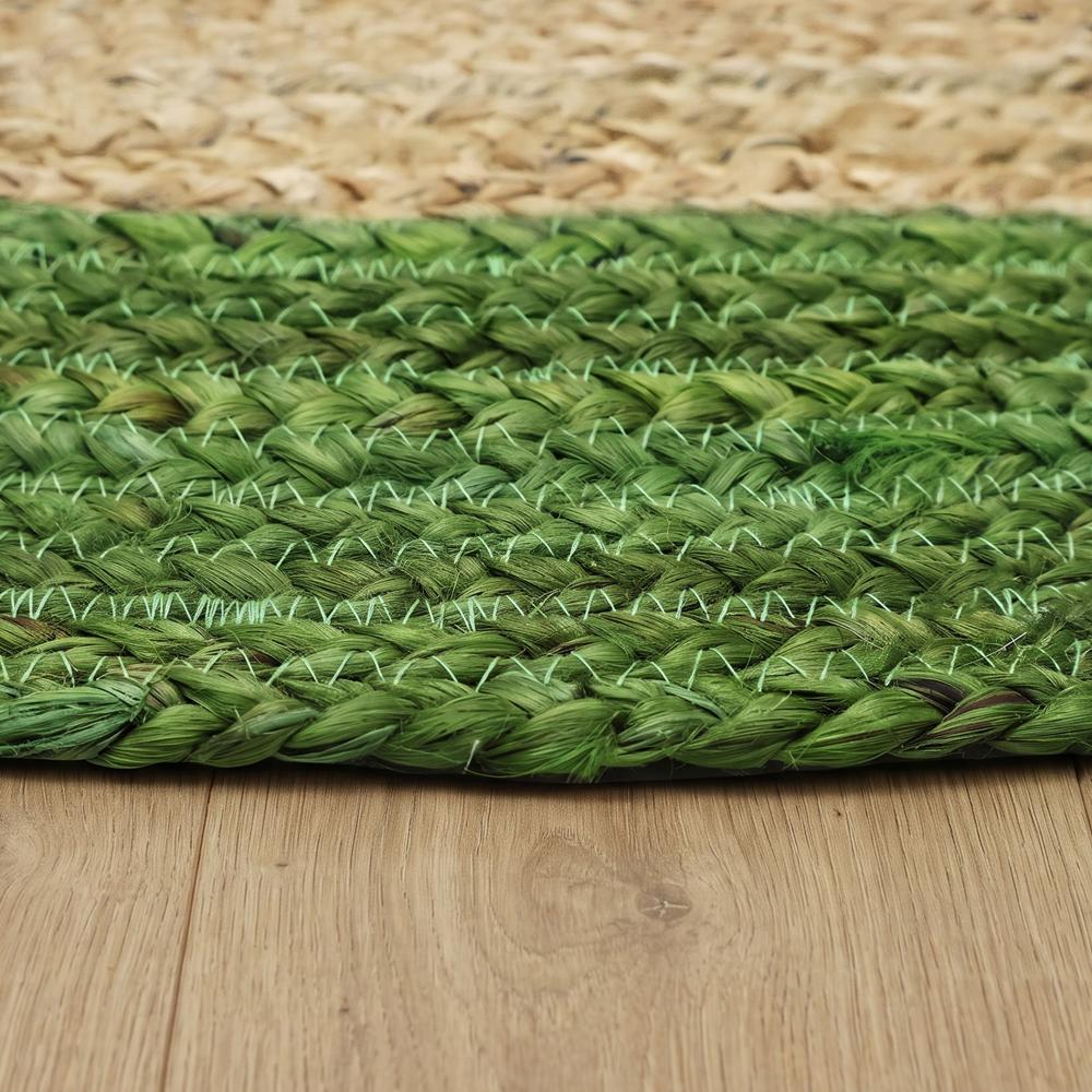 Handcrafted Round Braided Natural Jute Rug with Green Border