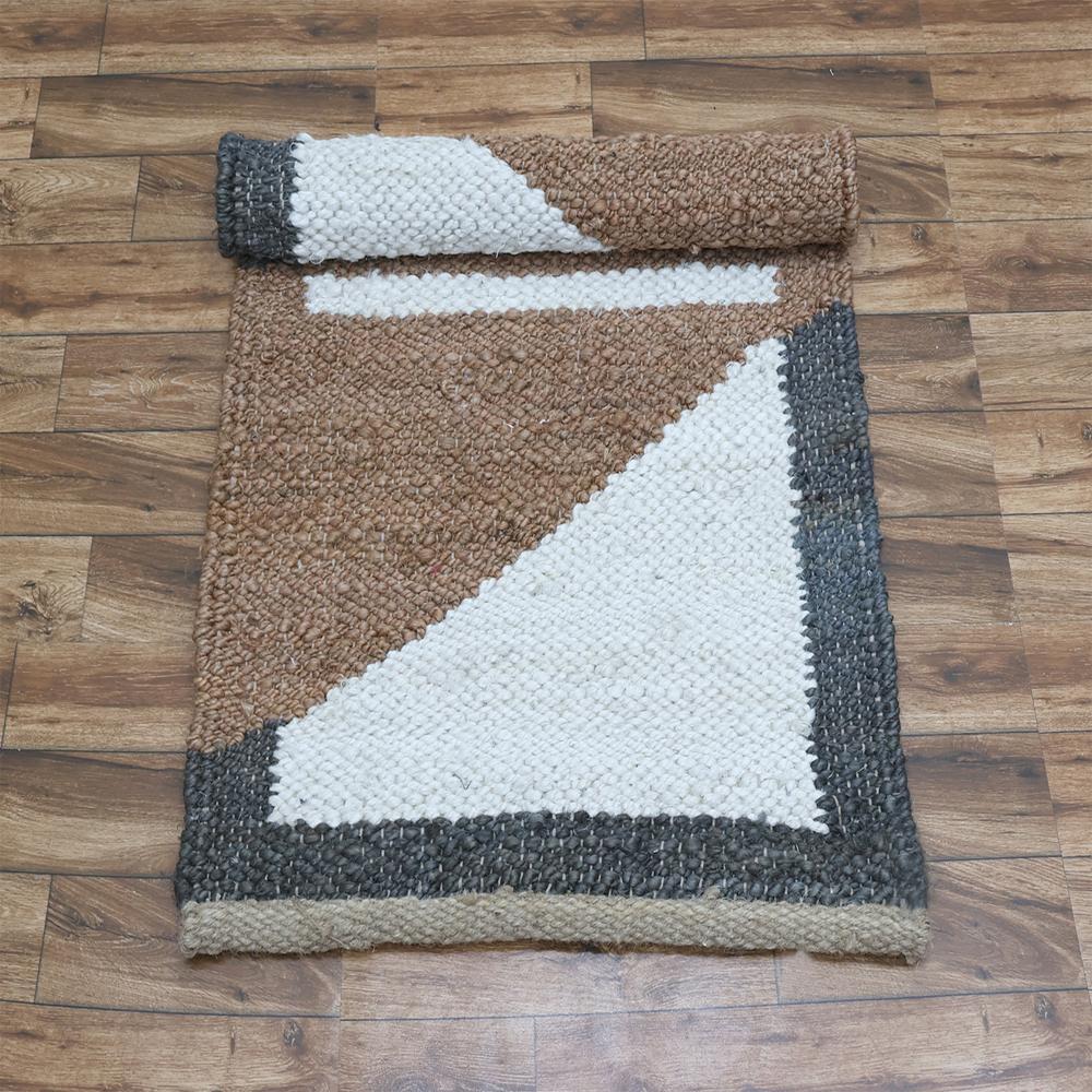 Handmade Geometric Jute Area Rug in Charcoal Grey