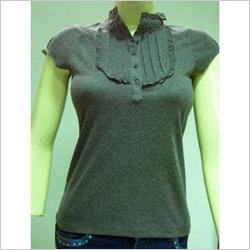 महिलाओं का टॉप