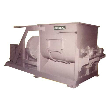 Detergent Cake Mixer Machine