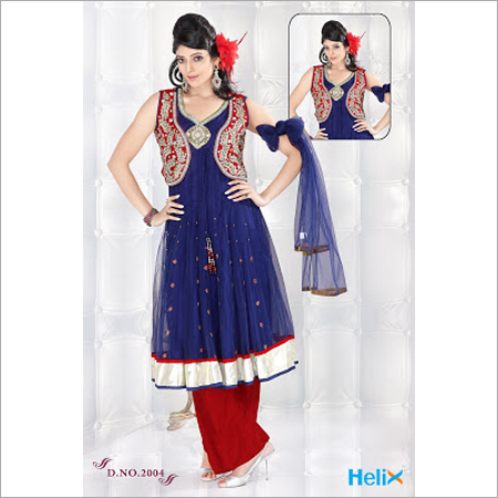 कढ़ाई वाली सलवार कमीज