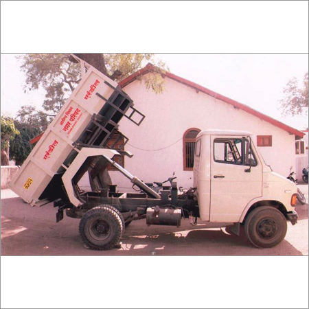 गंदगी टिपर