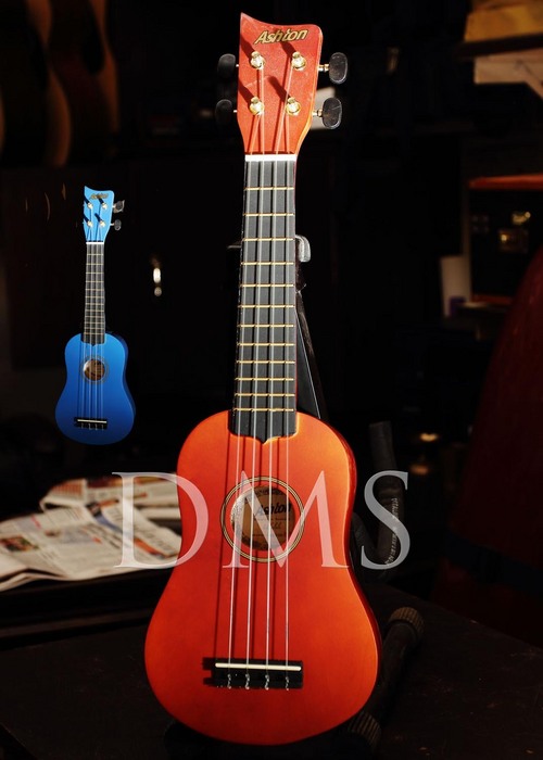 यूकेलले - 4 तार