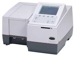 Uv-Vis Spectrophotometer - Accuracy: +  1.0Nm Mm