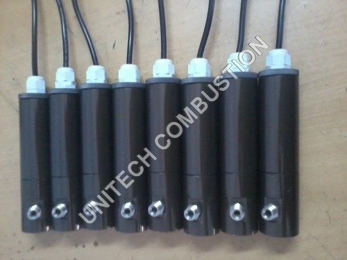 क्वार्ट्ज़ ग्लास और कूलिंग सिस्टम वाले फ्लेम प्रूफ एयर जैकेट इनपुट: 220V