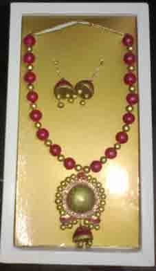 टेरेकोटा ज्वेलरी