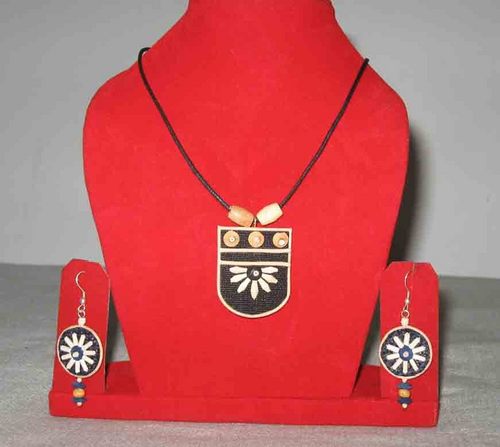 जूट फैशन ज्वेलरी