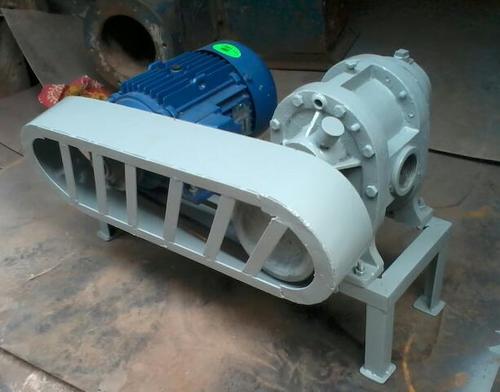 Roots Blower