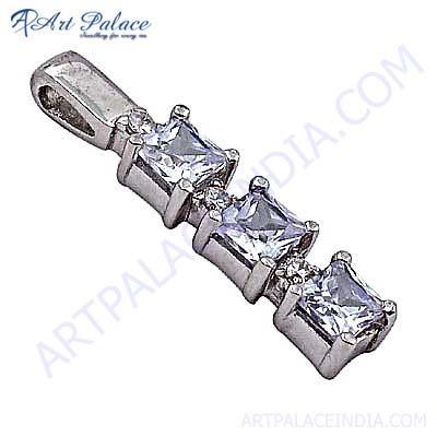 चकाचौंध !! ब्लू क्यूबिक जिरकोनिया जेमस्टोन सिल्वर पेंडेंट