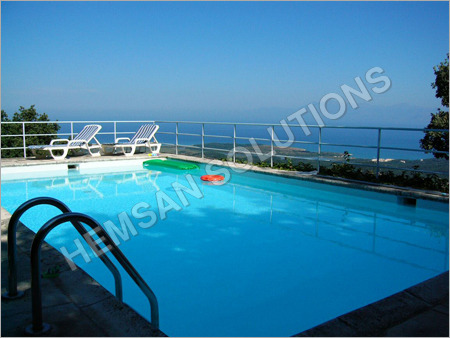 स्विमिंग पूल निर्माण