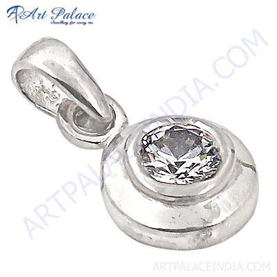 सेलेब स्टाइल क्यूबिक जिरकोनिया स्टर्लिंग सिल्वर पेंडेंट