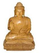 लकड़ी की बुद्ध की मूर्ति