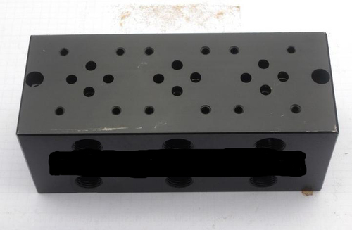 Manifold Block - Body Material: Aluminium