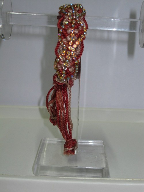 बहु मोती कंगन