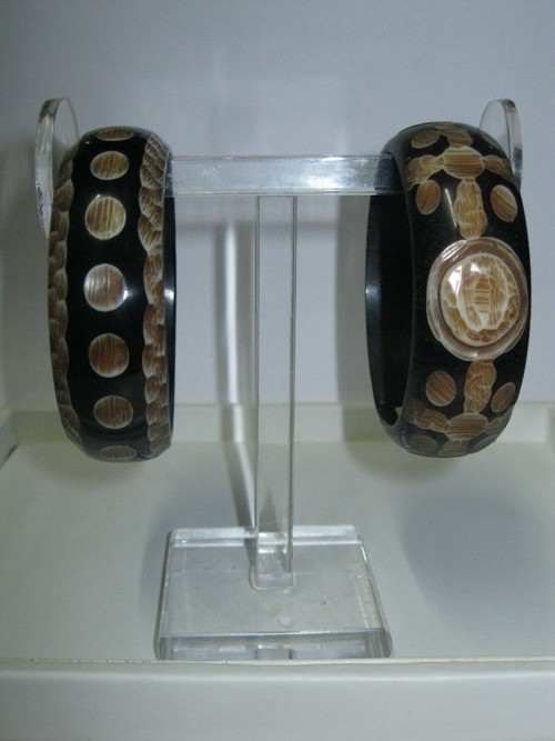 रेजिन चूड़ियाँ