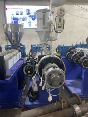 White Pvc Sleeve Extruder Machine