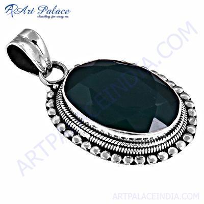 ग्रीन गोमेद के साथ विक्टोरियन डिजाइनर रत्न चांदी का लटकन