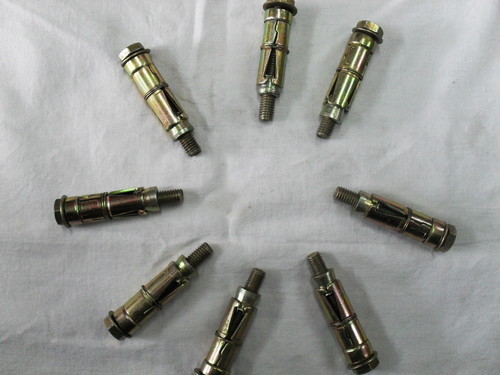 बोल्ट फास्टनर