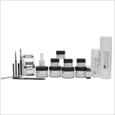 अक्रेलिक कॉस्मेटिक