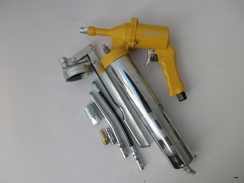 ग्रीस गन किट