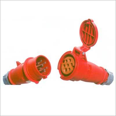 7 पिन प्लग और सॉकेट