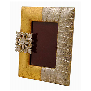 डिज़ाइनर फोटो फ्रेम्स