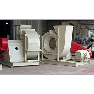 पीछे की ओर मुड़े हुए ब्लेड फैन