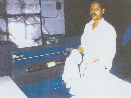 मोज़े मोड़ना